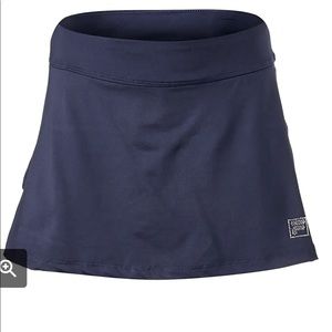 Fila little girls tennis skirt. Integrated striped shorts. Like new!